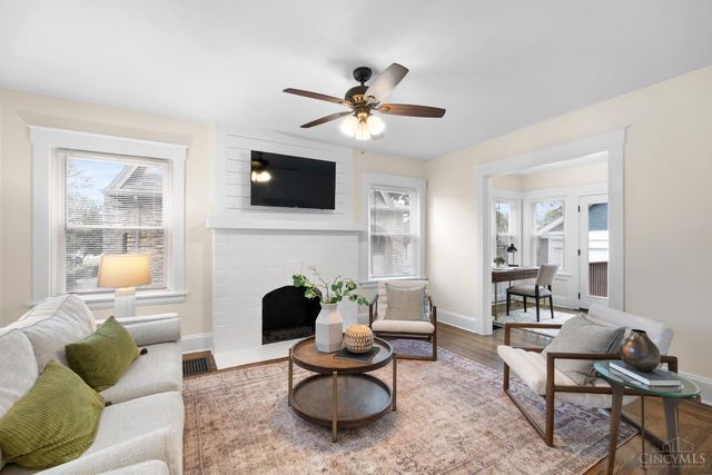 1650 Rose Place, Cincinnati, OH 45237