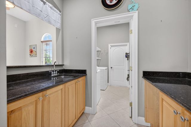886 SW Grand Reserves Boulevard, Port St. Lucie, Port St Lucie, FL 34986