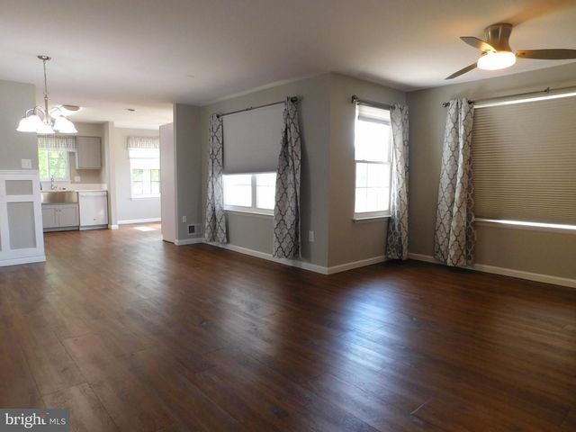 6979 ARBOR DR, Frederick, MD 21703