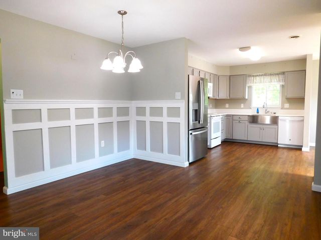 6979 ARBOR DR, Frederick, MD 21703
