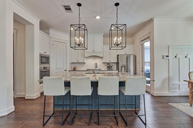 134 Kendrick Pines Boulevard, The Woodlands, TX 77389
