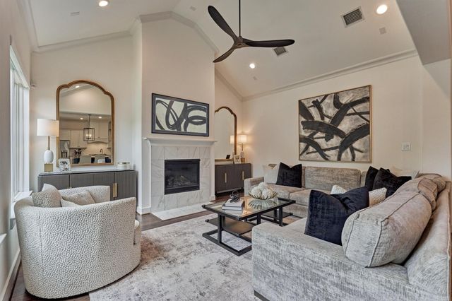 134 Kendrick Pines Boulevard, The Woodlands, TX 77389