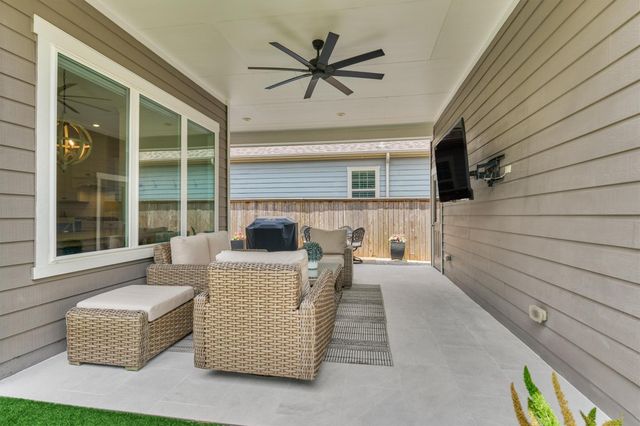 134 Kendrick Pines Boulevard, The Woodlands, TX 77389