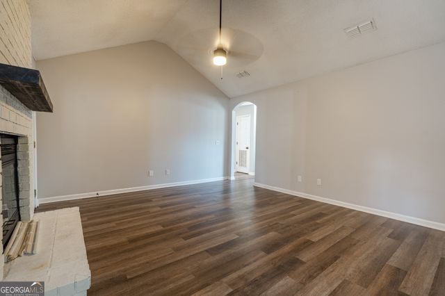 70 McCumber Drive, Allenhurst, GA 31301