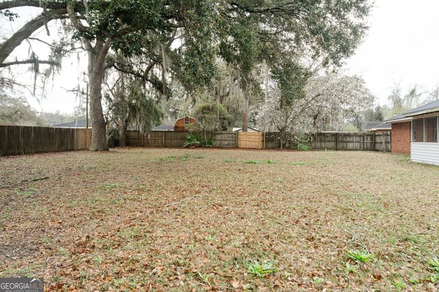 70 McCumber Drive, Allenhurst, GA 31301