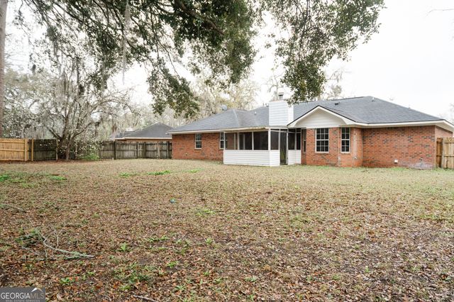 70 McCumber Drive, Allenhurst, GA 31301