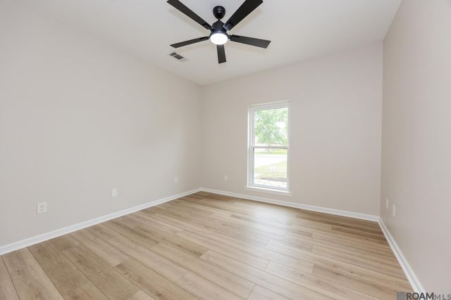 35946 Wilmington Ave, Denham Springs, LA 70706