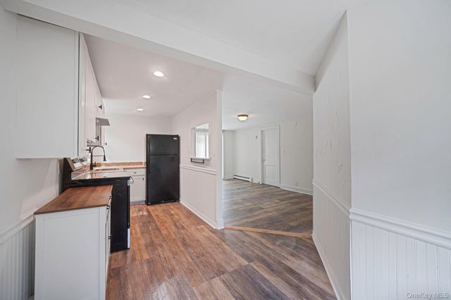 32 Dewey Street, Port Jefferson Station, NY 11776