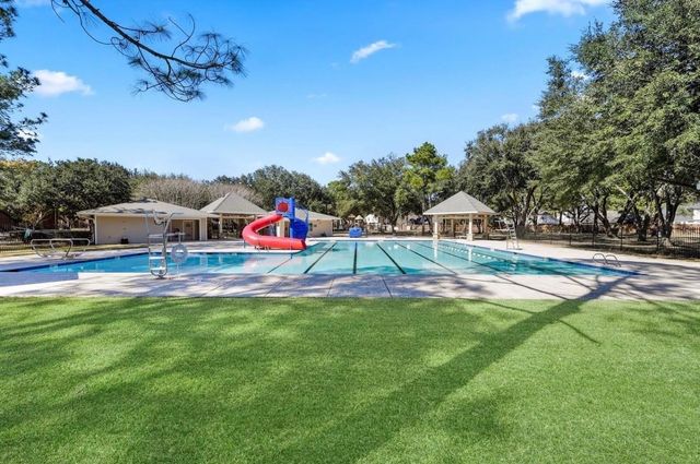 16906 Scenic Lakes Way, Houston, TX 77095