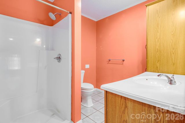 225 Arbor Lane, Hendersonville, NC 28791