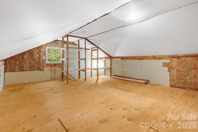 225 Arbor Lane, Hendersonville, NC 28791