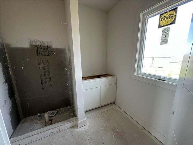 17325 Larsen Street W, Overland Park, KS 66221