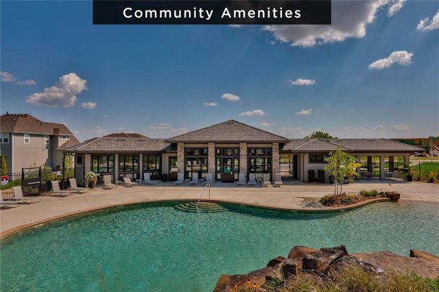 17325 Larsen Street W, Overland Park, KS 66221