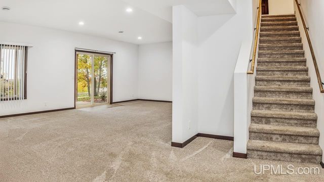 1263 Timber Ridge Road, Iron Mountain, MI 49801