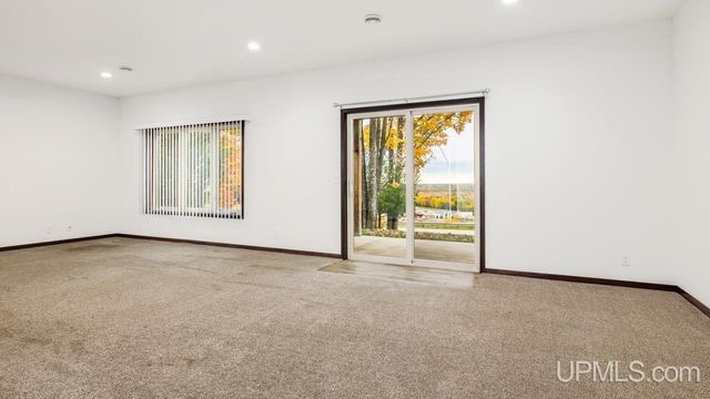 1263 Timber Ridge Road, Iron Mountain, MI 49801