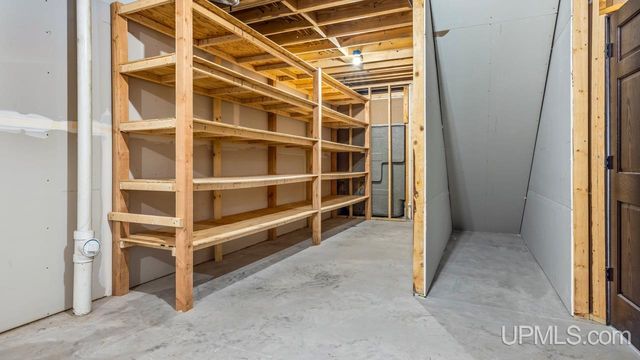 1263 Timber Ridge Road, Iron Mountain, MI 49801