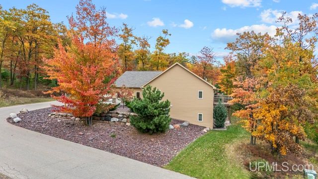 1263 Timber Ridge Road, Iron Mountain, MI 49801