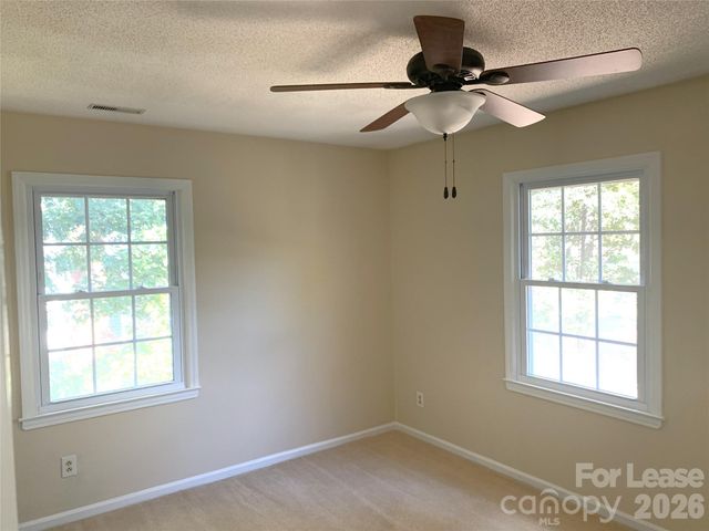 1114 Glenshannon Road, Matthews, NC 28105