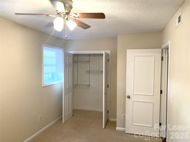 1114 Glenshannon Road, Matthews, NC 28105