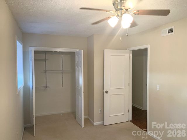 1114 Glenshannon Road, Matthews, NC 28105
