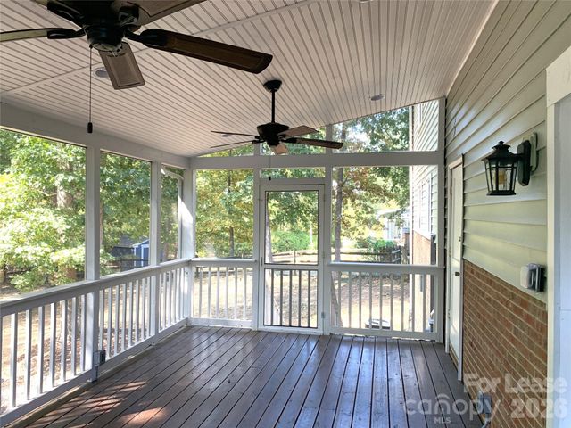 1114 Glenshannon Road, Matthews, NC 28105