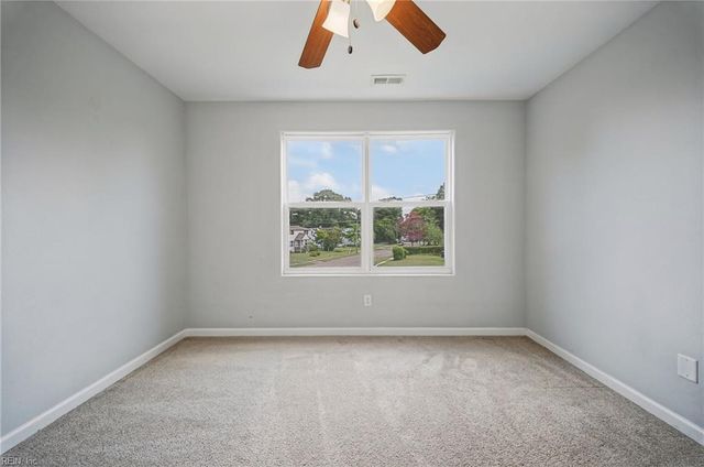 1356 Chanelka RD, Norfolk, VA 23503