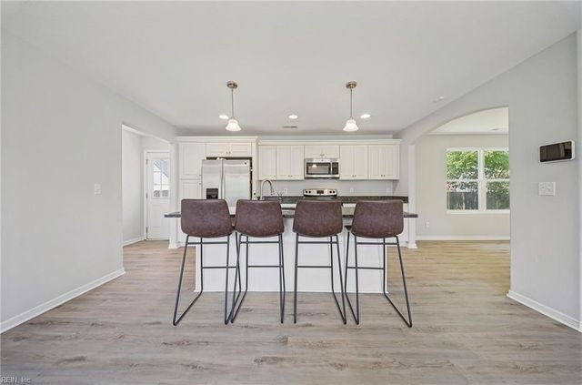 1356 Chanelka RD, Norfolk, VA 23503
