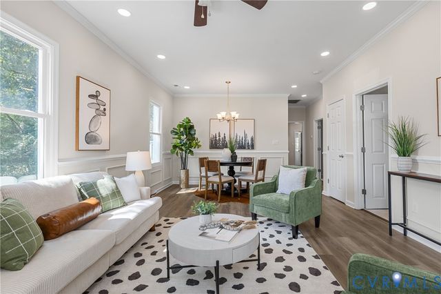 12 Lowell St, Highland Springs, VA 23223