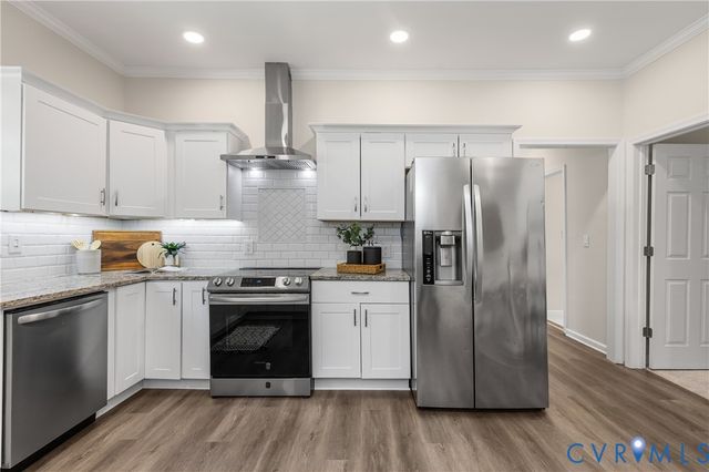 12 Lowell St, Highland Springs, VA 23223