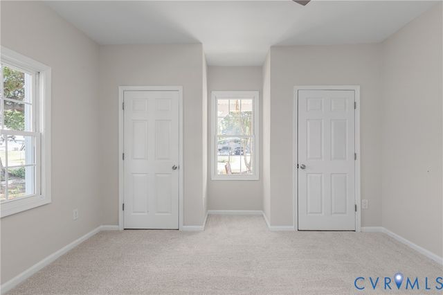12 Lowell St, Highland Springs, VA 23223