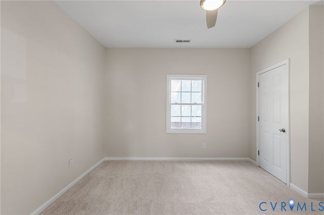 12 Lowell St, Highland Springs, VA 23223