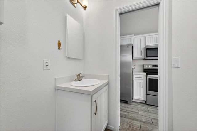 835 Kimball Avenue 27, Seaside, CA 93955