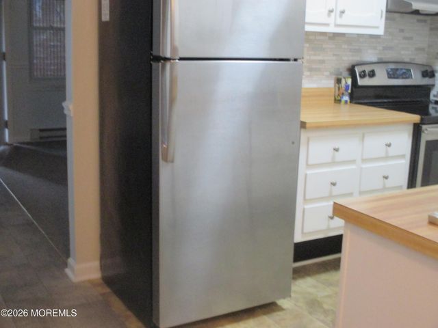 433D Picardy Court, Lakewood, NJ 08701