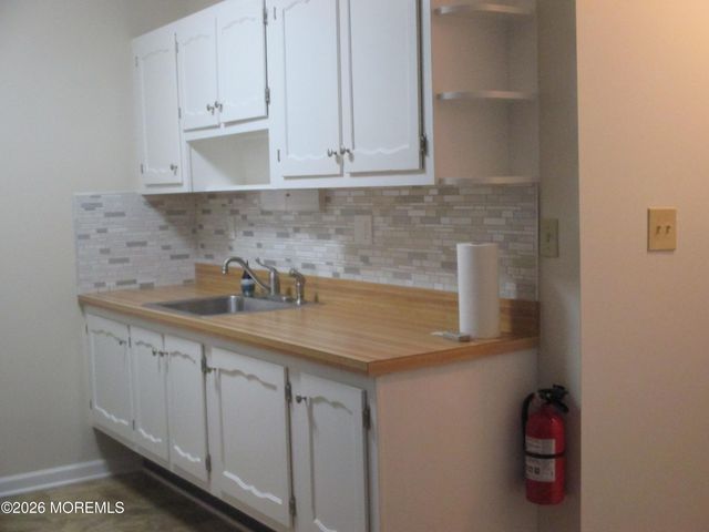 433D Picardy Court, Lakewood, NJ 08701