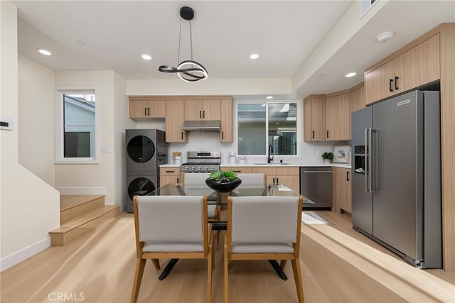 1025 La Cadena D, Arcadia, CA 91007
