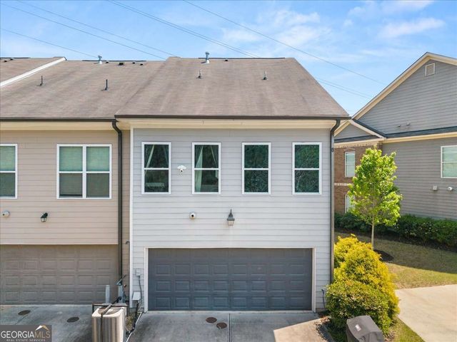910 Westmoreland Circle NW, Atlanta, GA 30318