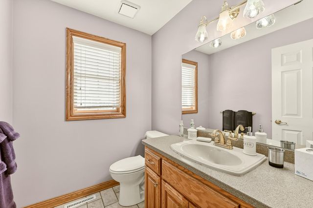 917 5th Avenue NW, Byron, MN 55920