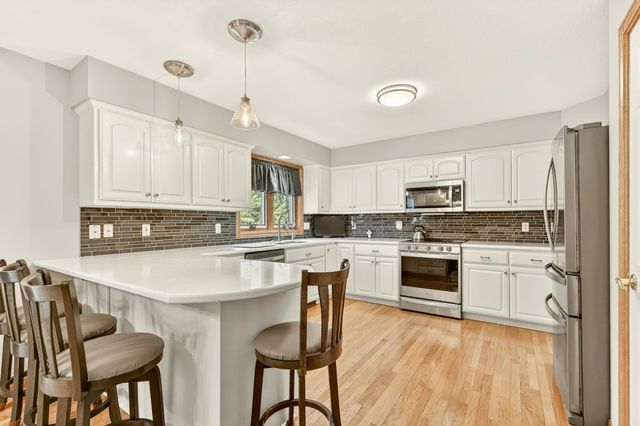 917 5th Avenue NW, Byron, MN 55920