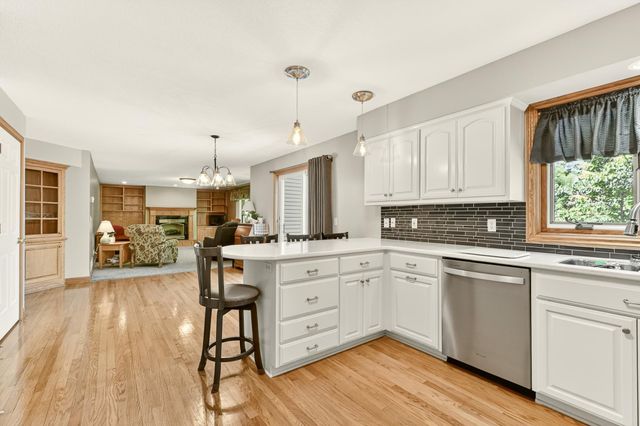 917 5th Avenue NW, Byron, MN 55920