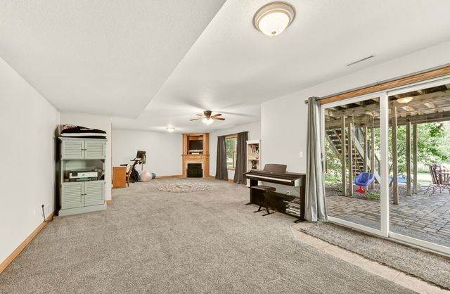 917 5th Avenue NW, Byron, MN 55920