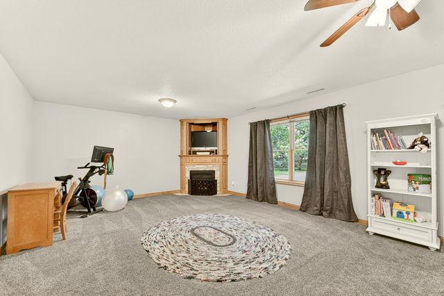 917 5th Avenue NW, Byron, MN 55920