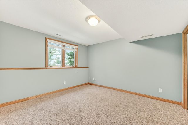 917 5th Avenue NW, Byron, MN 55920