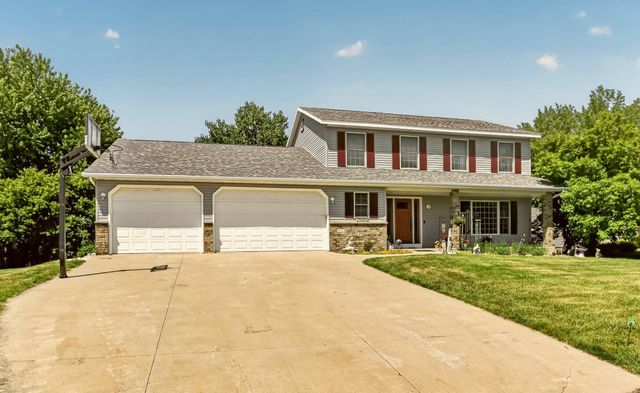 917 5th Avenue NW, Byron, MN 55920