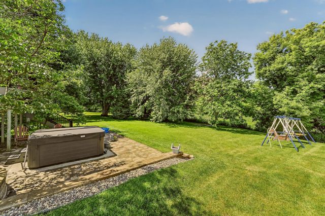 917 5th Avenue NW, Byron, MN 55920