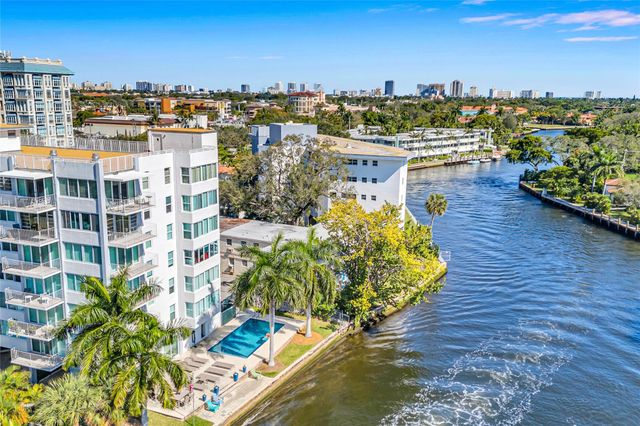 800 SE 4th St 302, Fort Lauderdale, FL 33301