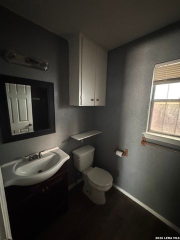 3614 Neer Ave Apt 6, San Antonio, TX 78201