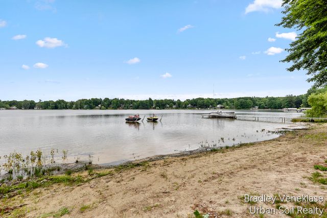 12452 S Sand Beach Drive, Ashland Twp, MI 49327