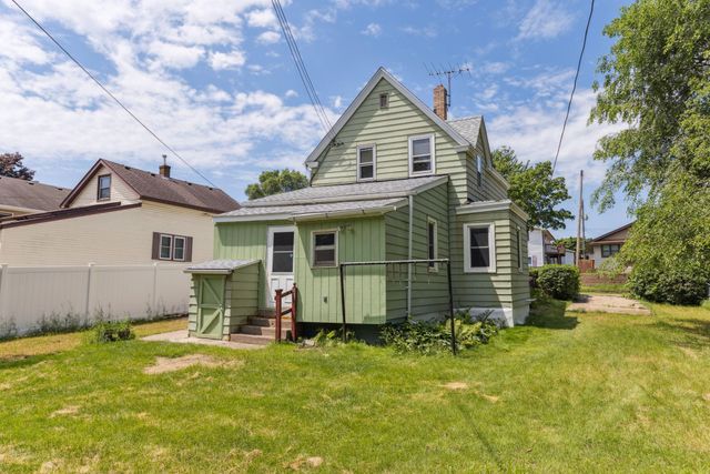 429 1st Avenue S, South Saint Paul, MN 55075