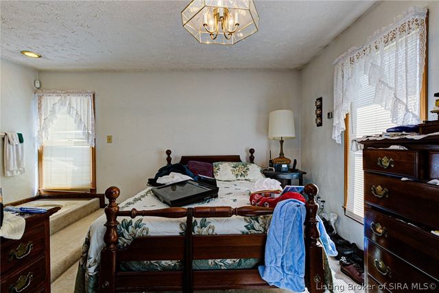 2007 Brown Road, Charlestown, IN 47111