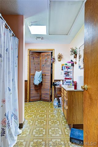 2007 Brown Road, Charlestown, IN 47111